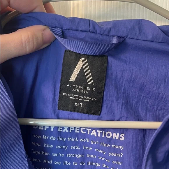 Athleta Allyson Felix TALL Rain Jacket - Picture 4 of 10